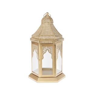 Nouvelles Lanternes Dorées Décoratives pour la Maison et le Jardin, Porte-Bougies et Lanternes de Noël, Taille et Forme Personnalisables - Product Image 6