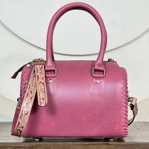Bolso de Hombro de Cuero Genuino de Lujo Hecho a Mano con Diseño Floral Western, Bolso de Viaje Estilo Vaquero, Bolsos de Fin de Semana de Cuero Auténtico - Product Image 6