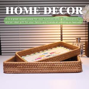 Bandeja de servir de nácar y ratán con diseño de peces coloridos, perfecta para servir invitados en ocasiones especiales y para decorar la mesa. - Product Image 6