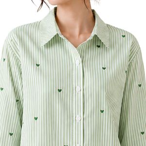 Camisa de Mujer a Rayas Verde Claro con Botones, Blusa de Algodón de Manga Larga con Bordado de Corazón, Corte Holgado, Estilo Casual, Top Oversize - Product Image 5
