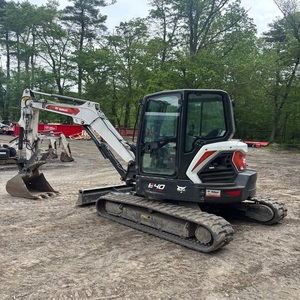 Miniexcavadora Bobcat E40 Usada en Buen Estado con Cucharón y Excavadora, Garantía de 2 Años, Motor Incluido - Product Image 6