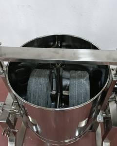 Trituradora de Madera Inclinada de Acero Inoxidable SAHITH de 10 Litros con Componentes de Motor Robustos 230/415V - Product Image 5