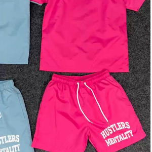 Ensemble décontracté 2 pièces pour homme, t-shirt et short en tissu éponge, 100 % coton, séchage rapide, personnalisable avec logo, idéal pour l'entraînement DTF – Qualité supérieure - Product Image 6