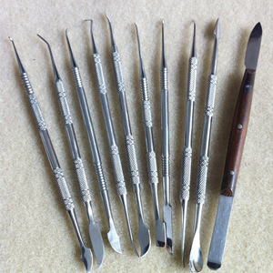 Kit de laboratoire dentaire professionnel en acier inoxydable RSI 10 pièces (ROUGE) Manuel pour le modelage des céramiques, artisanat dentaire, forceps d'extraction dentaire - Product Image 3