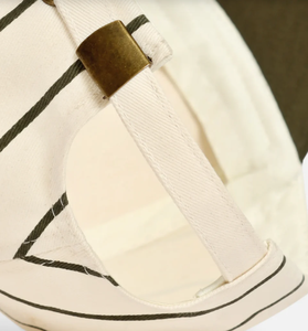 Gorra de Béisbol Vintage a Rayas con Logotipo Bordado, Ajustada, de 5 Paneles, en Tela Común para Adultos, para Uso Casual en Todas las Estaciones - Product Image 3