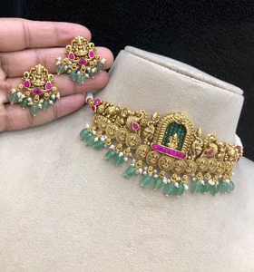 Ensemble collier choker en laiton de qualité supérieure, style antique glamour, avec pierres Jadau Kundan, pour femmes et filles - Product Image 4