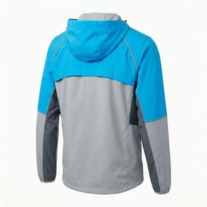 Nouvel ensemble coupe-vent en nylon pour homme avec logo personnalisé, respirant, survêtement à capuche et short, idéal pour l'entraînement sportif et le jogging - Product Image 3