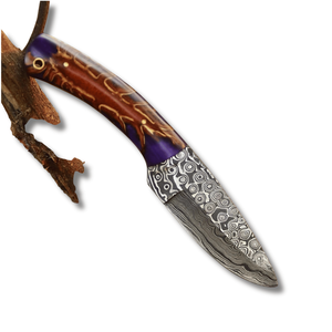 Cuchillo de Supervivencia y Caza de Acero de Damasco Hecho a Mano con Mango de Madera de Resina, Hoja de Punta Caída y Borde Recto, Grado Industrial ODM - Product Image 1
