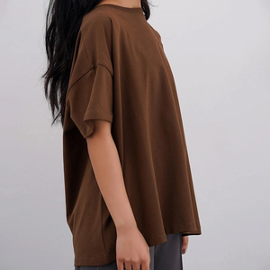 T-shirts pour femmes à prix avantageux, prix de gros, logo personnalisé, t-shirts oversize pour femmes en jersey tricoté respirant de qualité supérieure - Product Image 3