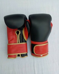 Guantes de Boxeo Personalizados Unisex de Cuero Vacuno, para Kick Boxing, Muay Thai, Entrenamiento Profesional, Cierre de Gancho y Bucle, Protección UV Alta - Product Image 4