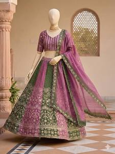 Conjunto de Lehenga Choli Dupatta de Seda Chinon Pura para Mujer, Estilo Tradicional, Largo hasta el Suelo, Corte Regular, Listo para Usar en Fiestas y Bodas Indias - Product Image 4