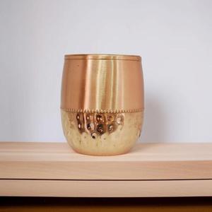Verre à eau artisanal HASAN CRAFT de haute qualité, en cuivre antique, avec des détails complexes, design léger et luxueux pour - Product Image 3