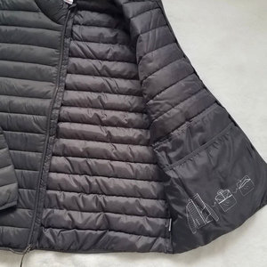 Chaqueta Acolchada para Hombre a Precio Razonable, Impermeable, Cortavientos, Chaqueta de Invierno, Abrigo Aislante Personalizado para Hombre - Product Image 3