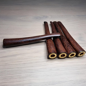 Pipa de Tabaco Clásica Hecha a Mano de Madera Natural con Acabado de Laca Ecológico, Reutilizable y Duradero - Product Image 6