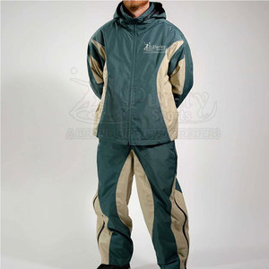 Nuevo Chándal Deportivo con Bloques de Color a la Moda, Diseño Elegante, Ajuste Cómodo, Hecho en Pakistán - Product Image 4