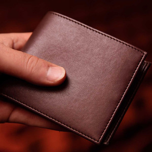 Portefeuille homme en cuir moderne, fin, minimaliste, anti-RFID, fournisseur en gros, OEM, export mondial, mode, à vendre - Product Image 1