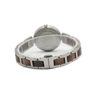 Montre de luxe pour femme sur mesure, fabrication OEM, acier inoxydable, élégante, avec emballage de marque, montre-bracelet tendance, vente en gros