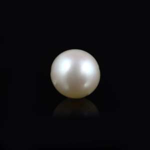 Natural White Loose Pearl 11.25 Carat for Fine Jewelry Making - Product Image 1