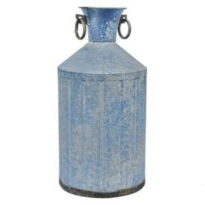 Vase en métal côtelé bleu de style nordique, en acier galvanisé, avec poignées en anneau, idéal comme pièce maîtresse rustique pour l'intérieur et l'extérieur - Product Image 1
