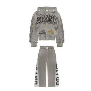Ensemble survêtement deux pièces gris pour femme Y2K, sweat-shirt à capuche avec imprimé graphique et lettres, pantalon de survêtement à étoiles - Product Image 1
