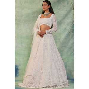 Conjunto elegante Lehenga Choli de diseñador para mujer con hermoso trabajo de Bordado de hilo - Product Image 6