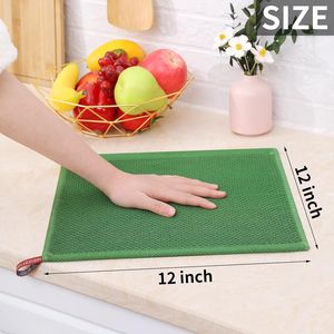 Panni da Cucina Ultra Morbidi in 100% Cotone a Nido d'Ape, Asciugatura Rapida, 30x30 cm, Confezione da 6, Verde Erba, Asciugamani Assorbenti per Pulizia - Product Image 6
