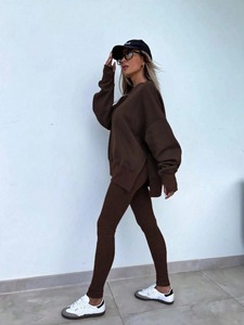 Ensemble de survêtement pour femme, coupe slim, coton et polyester, sweat à capuche zippé, pantalon de jogging, respirant, extensible, pour entraînement et sport. - Product Image 4