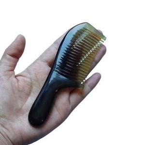 Peigne en corne naturelle artisanal de haute qualité, personnalisé, pour coiffer les cheveux, fabriqué en corne de buffle véritable du Vietnam, prix de gros bon marché - Product Image 6