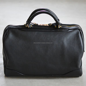 Factory Wholesale Luxury Genuine Leather Duffle Bag Handmade Custom Logo Sports Gym Overnight Weekend Travel Zipper Portable - Product Image 1