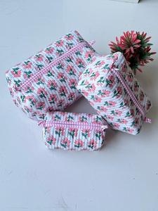 Ensemble de 3 trousses de toilette vintage indiennes matelassées, durables pour les voyages, motif floral, fermeture éclair, pochette à maquillage portable - Product Image 2