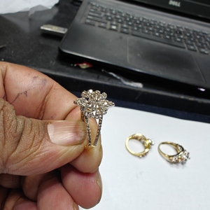 Élégante bague de cocktail en or rose massif 14 carats pour femme avec diamant rond taille brillant de 0,52 carat, plaqué rhodium - Product Image 2