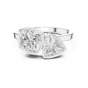 Bague de fiançailles unisexe Toi et Moi en or massif 18 carats avec diamant de laboratoire taille coussin Trillion, sertie quatre griffes partagées Est-Ouest - Product Image 3