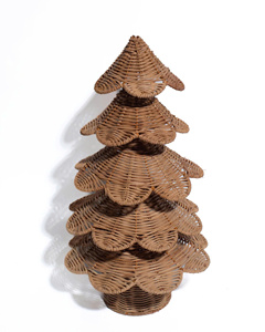 Escultura de Pino en Capas de Ratán, Decoración Sostenible de Fibra Natural para un Estilo Duradero Todo el Año - Product Image 1
