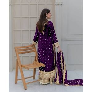 2024 nuevo traje Sharara paquistaní Georgette pesado de moda para mujer de proveedor indio disponible a precio mayorista - Product Image 3