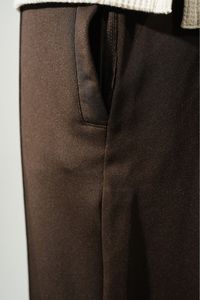 Pantalones Formales de Hombre, Corte Recto, Ligeros, Cintura Media, Cierre con Cordón, Transpirables, Alta Calidad, Personalizables, MOQ Bajo, OEM, ODM, Venta al Por Mayor - Product Image 3