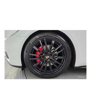 Pour Porsche Panamera 3.0 AWD avec caméra arrière, sièges en cuir, modèle janvier 2020, 68 452 km - Product Image 5