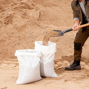 Sacchi di sabbia in polipropilene intrecciato resistenti, confezione da 50, 35,5 x 66 cm, vuoti, per alluvioni, con lacci di fissaggio, sacchi per stoccaggio da 1600 libbre - Product Image 4