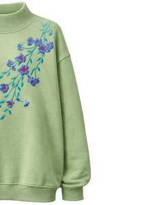 Sudadera de Forro Polar Oversize Verde Claro Personalizada para Mujer, con Cuello Alto y Bordado Floral, Estilo Casual de Invierno, Ajuste Holgado, Top de Moda - Product Image 5