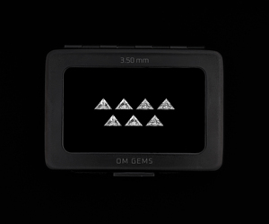 Diamante de laboratorio de corte triangular de 3.5 mm, alta calidad, color EF, VVS, piedra suelta cultivada en laboratorio, proveedor de diamantes CVD para la fabricación de joyería. - Product Image 1