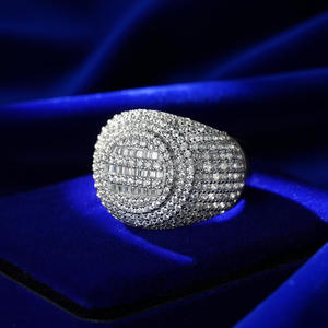 Anillo llamativo de plata de ley 925 premium con diamante cultivado en laboratorio para minoristas de joyería - Product Image 1