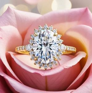 Anillo Solitario Ovalado de Moissanita con Engaste de Garra en Plata 925 Bañada en Oro Rosa y Oro de 14K, Anillo de Compromiso y Promesa de Lujo - Product Image 2