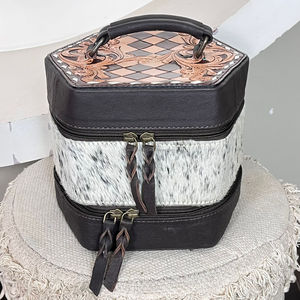 2026 New Arrival Hand Tooled Cowhide Checkered Leather Jewelry Organizer Zipper Closure Durable Storage Box Perfect for Travel - Product Image 4