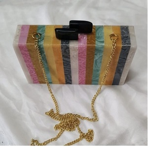 Handmade Epoxy Resin Jewelry Box Artistic Wooden Pattern Clutch Home Decoration Craft Irregular Shape <b>Hand</b> Painted - Product Image 5