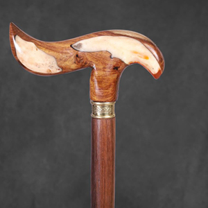 Bastón de madera tallado a mano con cabeza de águila, bastón de madera de lujo con decoración superior, estilo tradicional de pastor. - Product Image 3