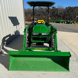 Tractor John Deere 3025E, Máquina Utilitaria Compacta de Primera Calidad para Agricultura, Jardinería y Trabajos de Mantenimiento de Propiedades - Product Image 5