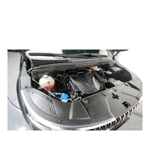 Para Kia Carnival Signature de 9 Plazas, Gasolina, Modelo Abril 2021, 50.192 km, Transmisión Automática, Emisión Euro V, Asientos de Cuero, Volante a la Izquierda - Product Image 6