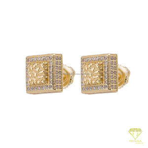 Boucles d'oreilles clous en moissanite carrée effet diamant glacé, en argent sterling 925 plaqué or, bijoux hip-hop - Product Image 3