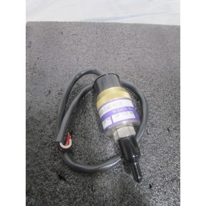 สวิตช์แรงดัน Wasco V110-31W3/4135, 11696 5/93 - อุปกรณ์และอะไหล่เซมิคอนดักเตอร์ระดับโลกที่เชื่อถือได้ - Product Image 1