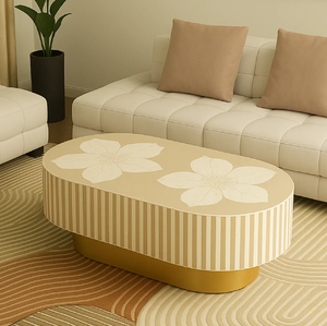 Table basse ovale beige et crème avec incrustations en os, ornée de grandes fleurs sur le plateau, disponible au prix de gros. - Product Image 1