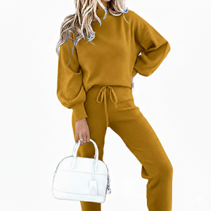 Ensemble de survêtement pour femme Everyday Active Essentials, léger et confortable, tissu extensible, design moderne, fabrication OEM - Product Image 5